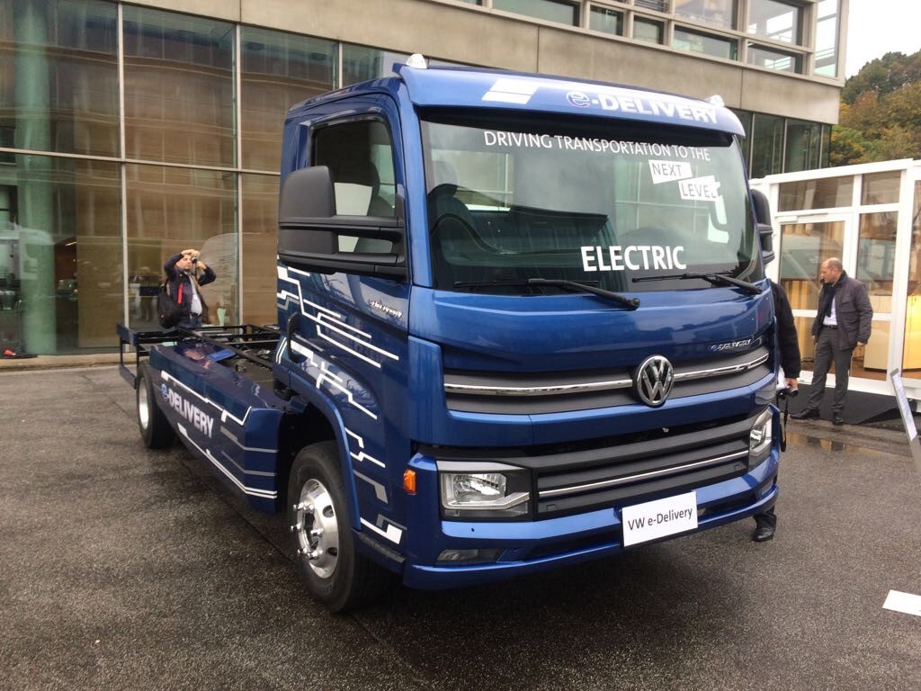 volkswagen e-crafter electric truck