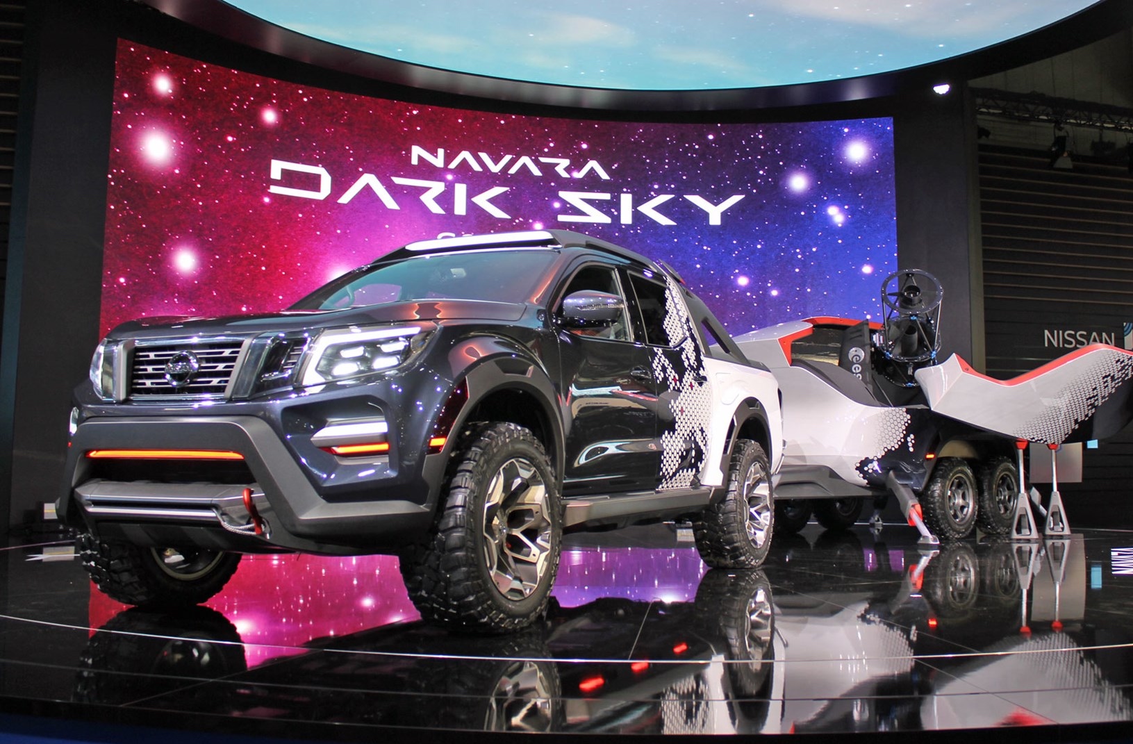 Nissan Navara Dark Sky Concept